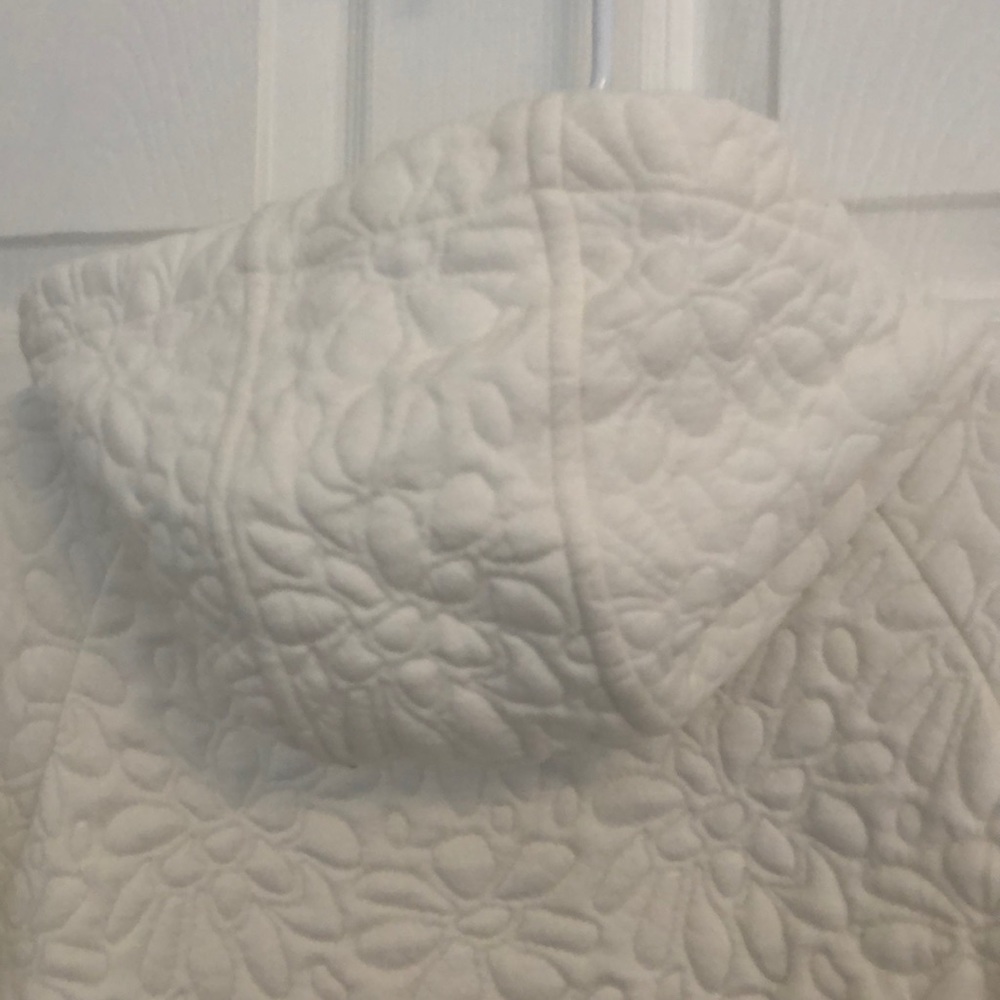 🖐 White quilted Dressbarn Scuba Hoodie - Picture 5 of 8
